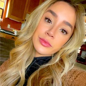 Meet your Posher, Reese